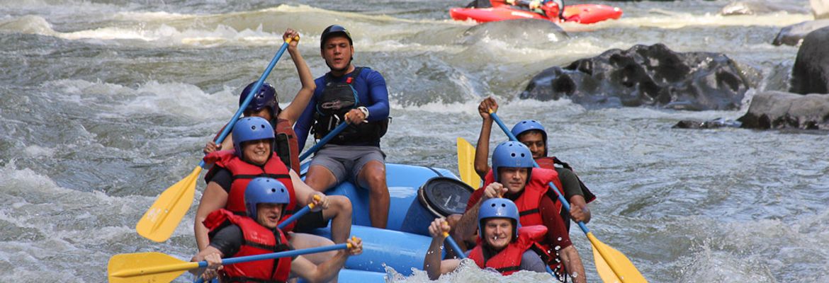 pacuare river wave 2