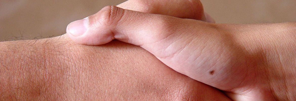 handshake closing the deal