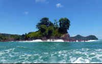 jungle coast jets island 
 - Costa Rica