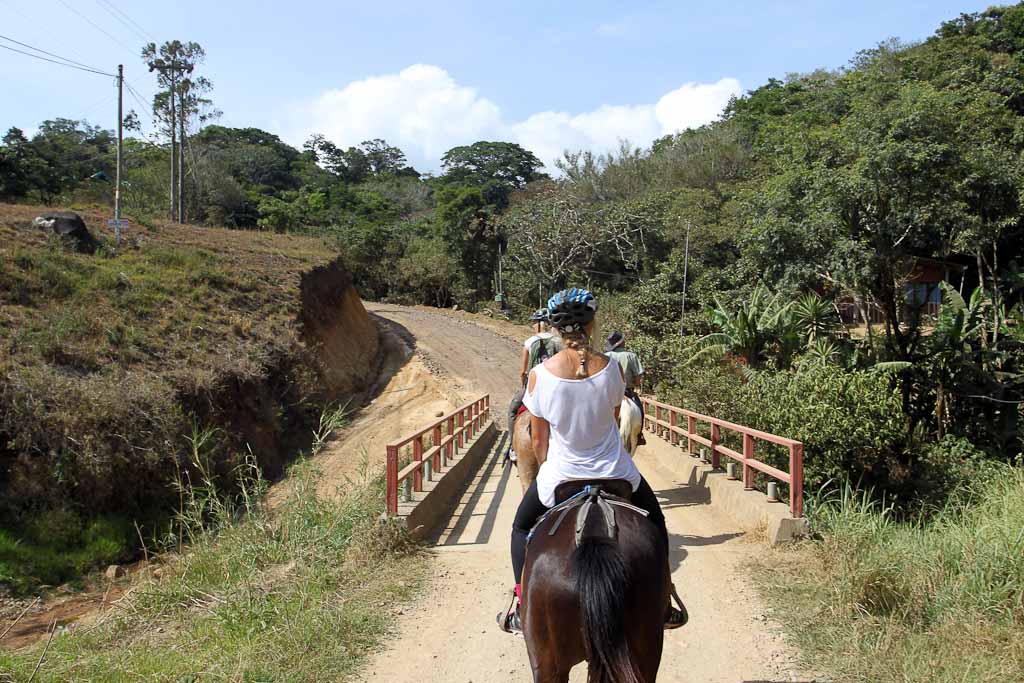 horsetrek monteverde ride 
 - Costa Rica