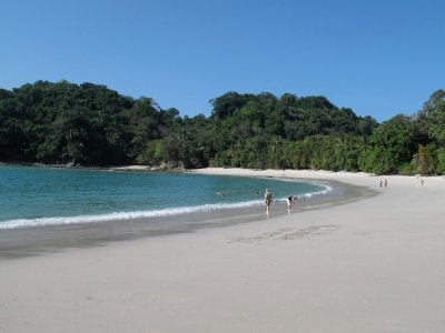 Espadilla Sur Beach In Manuel Antonio